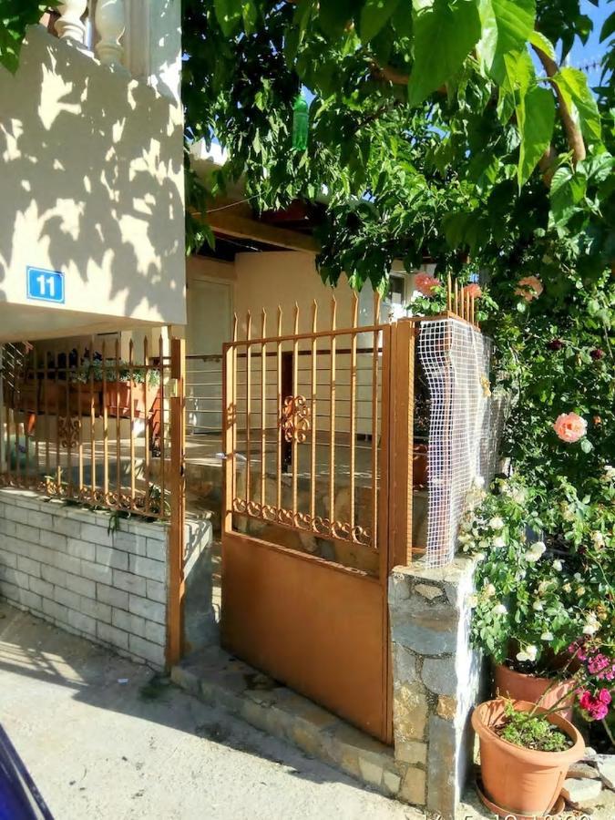 Ferienwohnung Georgias House 7 Min From Athens Airport Artemida  Exterior foto