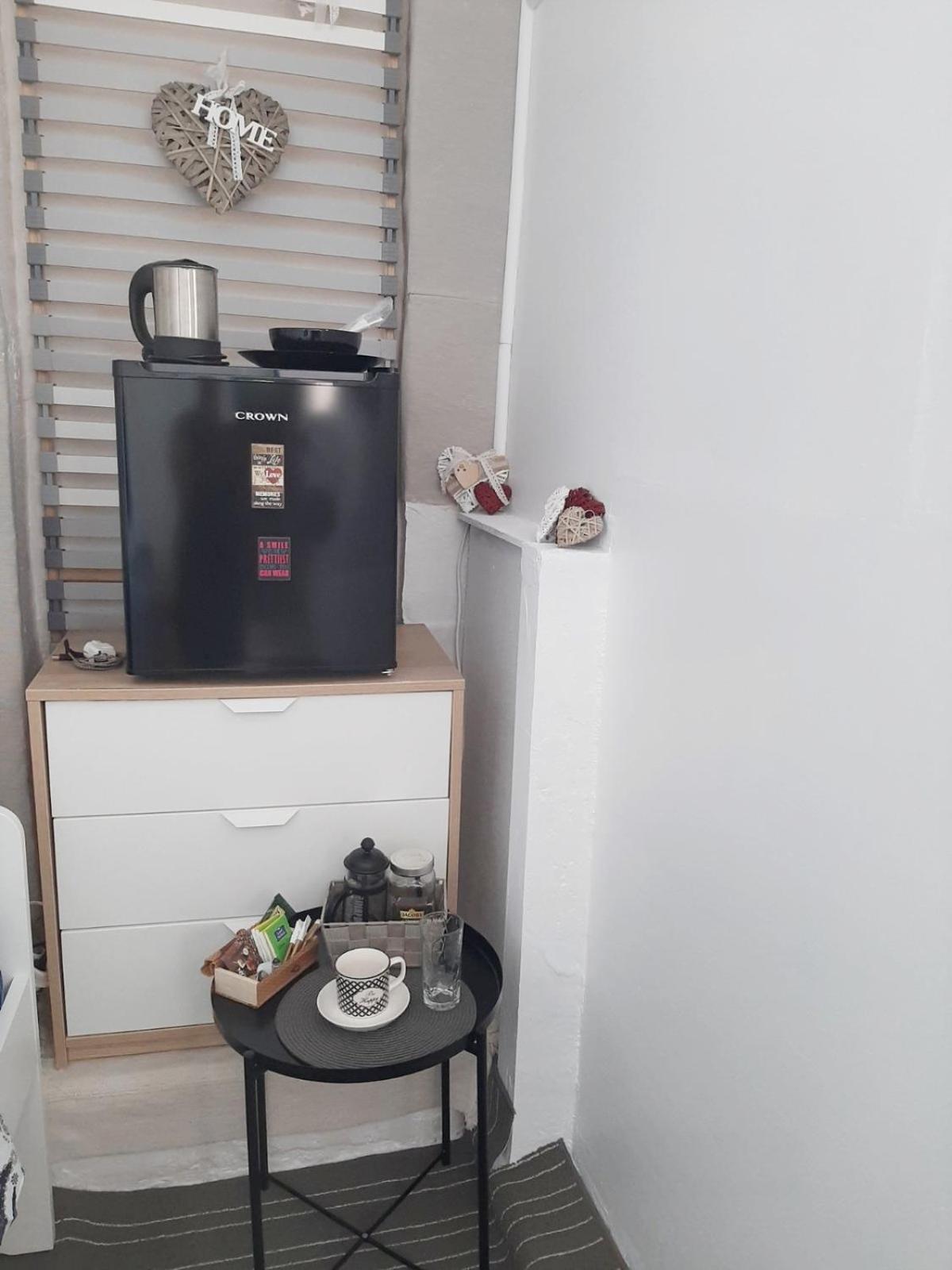 Ferienwohnung Georgias House 7 Min From Athens Airport Artemida  Zimmer foto