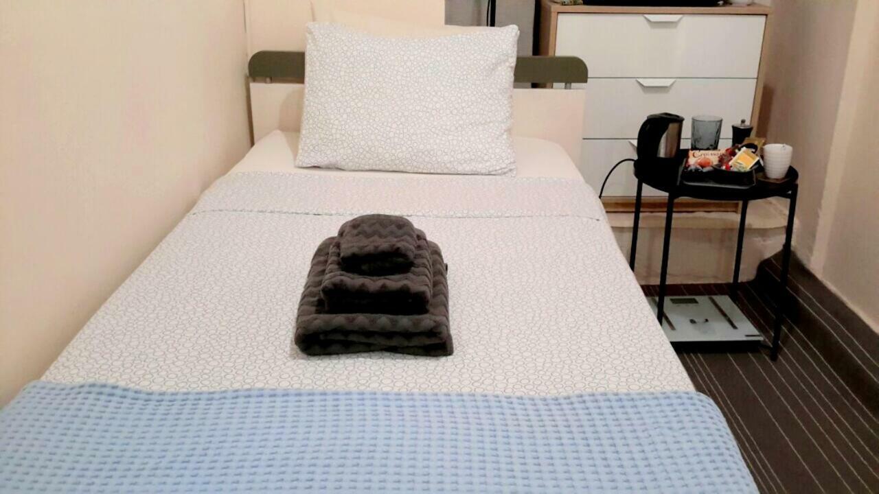 Ferienwohnung Georgias House 7 Min From Athens Airport Artemida  Exterior foto